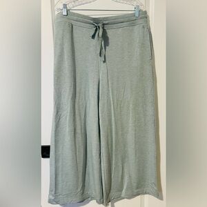 Lou & Grey Cropped Pants